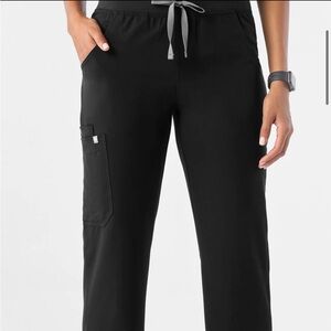 FIGS Kade Cargo Scrub Pants